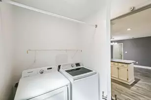 719 Rolling Mill Dr, Sugar Land, TX 77498 - Photo 15