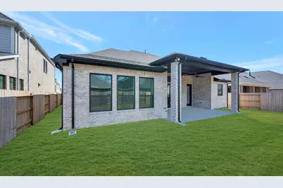 3323 Bentwood Ranch Drive, Conroe, TX 77385 - Photo 9