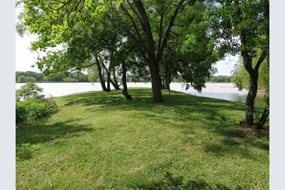 21210 Chenango Lake Drive, Angleton, TX 77515 - Photo 11