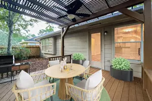 27 Auburn Path Dr, The Woodlands, TX 77382 - Photo 37