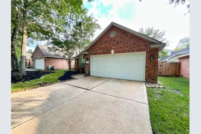 27 Auburn Path Drive, The Woodlands, TX 77382 - Photo 3