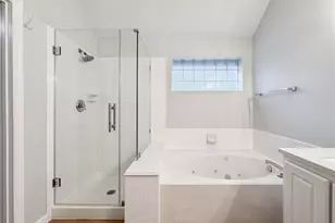 27 Auburn Path Dr, The Woodlands, TX 77382 - Photo 29