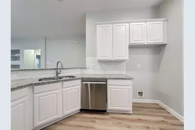 27 Auburn Path Drive, The Woodlands, TX 77382 - Photo 15