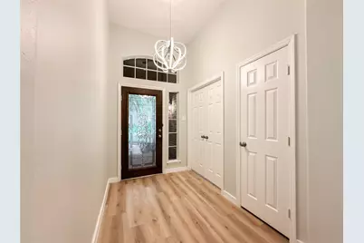 27 Auburn Path Drive, The Woodlands, TX 77382 - Photo 5