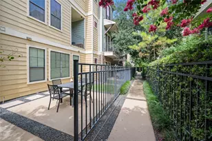 1114 W 25th St, Houston, TX 77008 - Photo 7