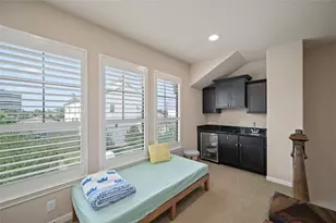 1114 W 25th St, Houston, TX 77008 - Photo 31