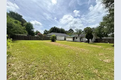 1410 W Pavillion Street, Woodville, TX 75979 - Photo 23