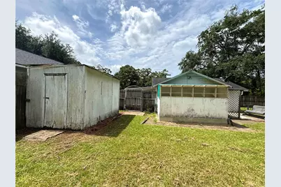 1410 W Pavillion Street, Woodville, TX 75979 - Photo 25