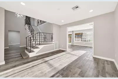 2818 Eaglerock Circle, Missouri City, TX 77489 - Photo 5