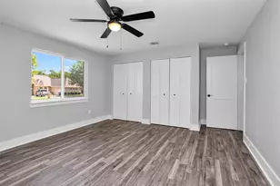 101 April Point Pl, Conroe, TX 77356 - Photo 11
