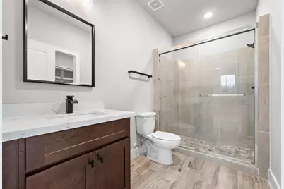 228 W 28th Street, Houston, TX 77008 - Photo 21