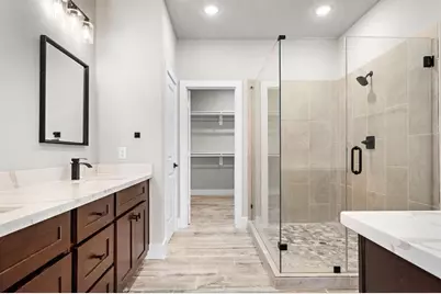 228 W 28th Street, Houston, TX 77008 - Photo 9