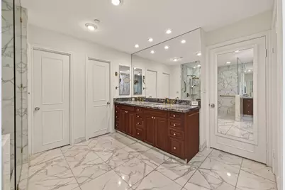 5100 San Felipe Street #194, Houston, TX 77056 - Photo 35