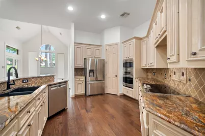 54 Winthrop Harbor S, Montgomery, TX 77356 - Photo 15