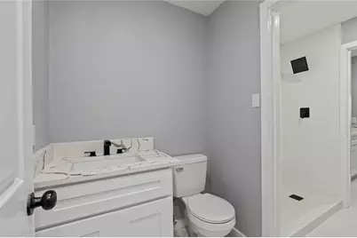 11551 Gullwood Drive, Houston, TX 77089 - Photo 13