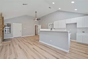 11551 Gullwood Dr, Houston, TX 77089 - Photo 5