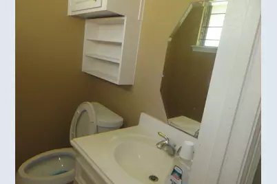 8811 Burford Lane, Houston, TX 77088 - Photo 17