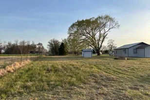 18943 State Hwy 7, Centerville, TX 75833 - Photo 9