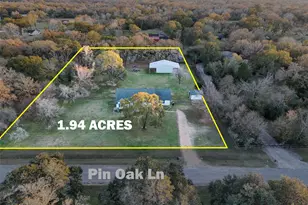 118 Pin Oak Ln, Hempstead, TX 77445 - Photo 1