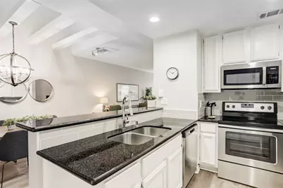 1911 Bering Drive #34, Houston, TX 77057 - Photo 13