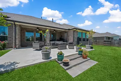 15114 Arenosa Avenue, Mont Belvieu, TX 77523 - Photo 5