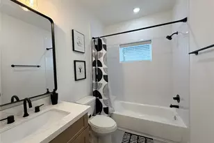 2706 Cochran St, Houston, TX 77009 - Photo 27