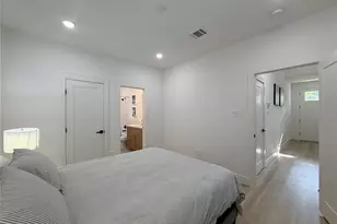 2706 Cochran St, Houston, TX 77009 - Photo 33