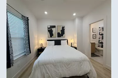 2706 Cochran Street, Houston, TX 77009 - Photo 25