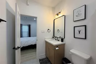 2706 Cochran St, Houston, TX 77009 - Photo 29