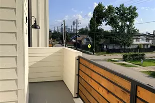 2706 Cochran St, Houston, TX 77009 - Photo 37