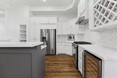 1919 Colquitt Street #B, Houston, TX 77098 - Photo 13