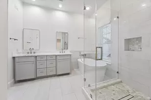 1919 Colquitt St, Houston, TX 77098 - Photo 21
