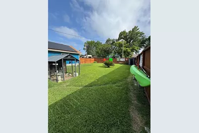 701 14th Avenue N, Texas City, TX 77590 - Photo 15