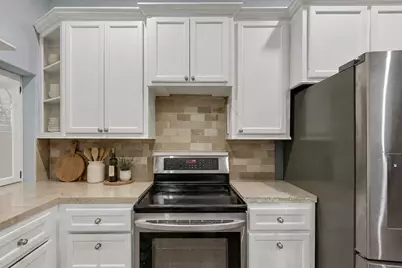 104 Apache Bend, Conroe, TX 77316 - Photo 7