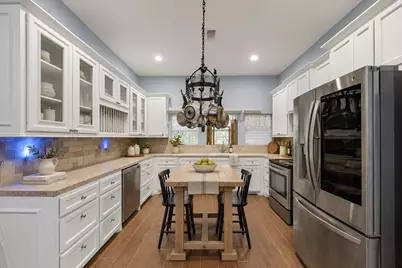104 Apache Bend, Conroe, TX 77316 - Photo 5