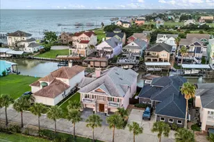 123 Port St, San Leon, TX 77539 - Photo 1