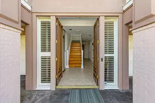 123 Port St, San Leon, TX 77539 - Photo 5