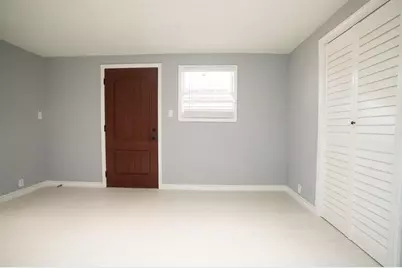 5821 Sunforest Dr, Houston, TX 77092 - Photo 3