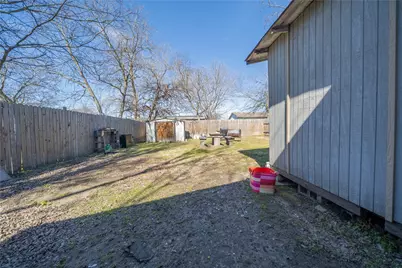 804 E 18th Avenue, Corsicana, TX 75110 - Photo 25