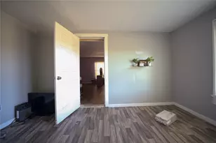 804 E 18th Ave, Corsicana, TX 75110 - Photo 21