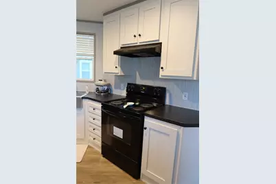 8931 Defiance Street, La Porte, TX 77571 - Photo 9