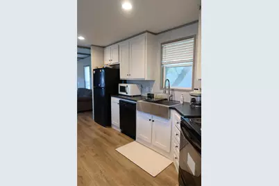 8931 Defiance Street, La Porte, TX 77571 - Photo 7