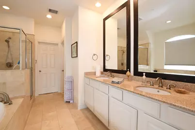 9127 Harbor Hills Drive, Houston, TX 77054 - Photo 21
