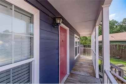 138 Varsity Drive, Huntsville, TX 77340 - Photo 3