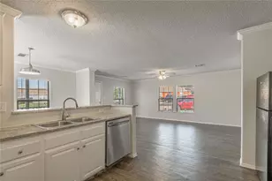 138 Varsity Dr, Huntsville, TX 77340 - Photo 13