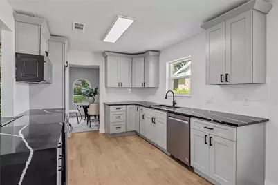 6114 Valkeith Drive, Houston, TX 77096 - Photo 13