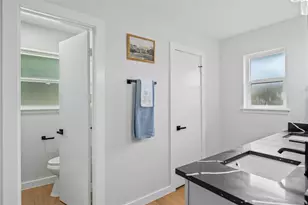6114 Valkeith Dr, Houston, TX 77096 - Photo 29