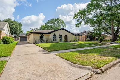 6114 Valkeith Drive, Houston, TX 77096 - Photo 35