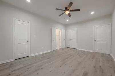2528 S Texas Avenue Street #A, Pearland, TX 77581 - Photo 23