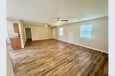 1592 Dr Martin Luther King Drive, Montgomery, TX 77356 - Photo 7